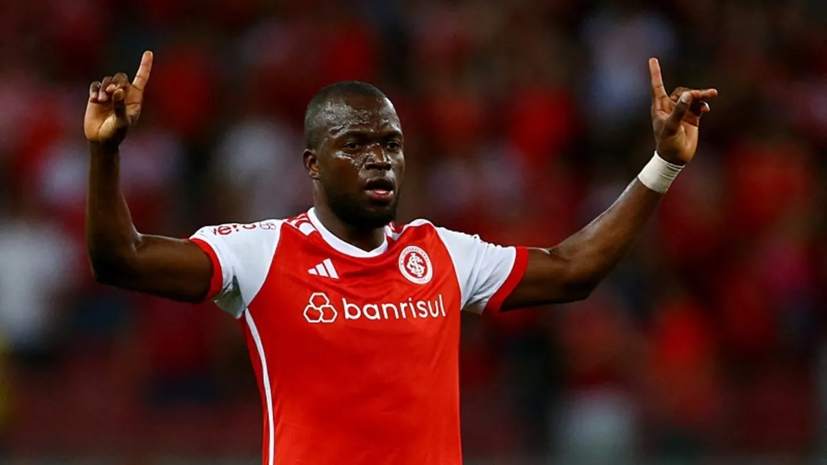 Son dakika haberi: Fenerbahçe’nin eski yıldızı Enner Valencia’dan flaş Galatasaray itiraf! “Teklif gelirse…”