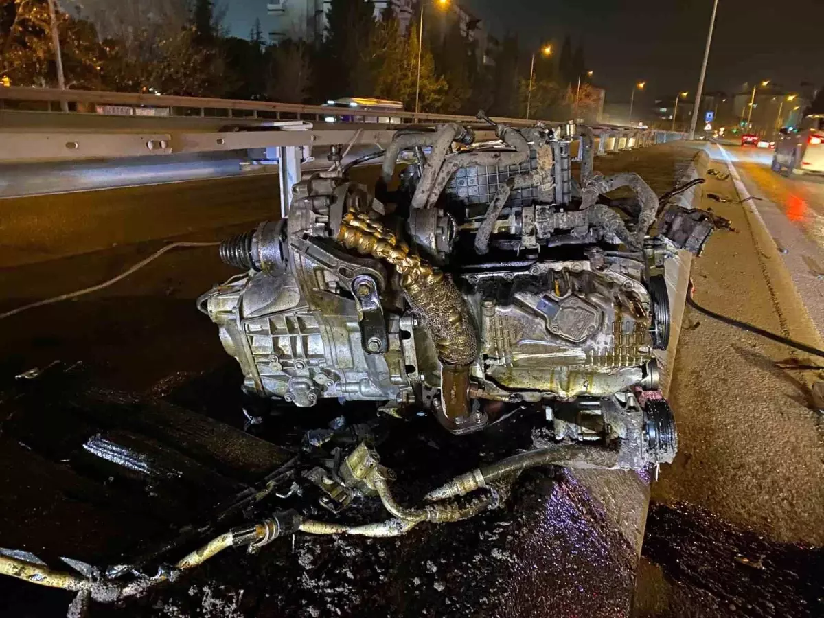 Derince’de Feci Kaza: 2 Yaralı!