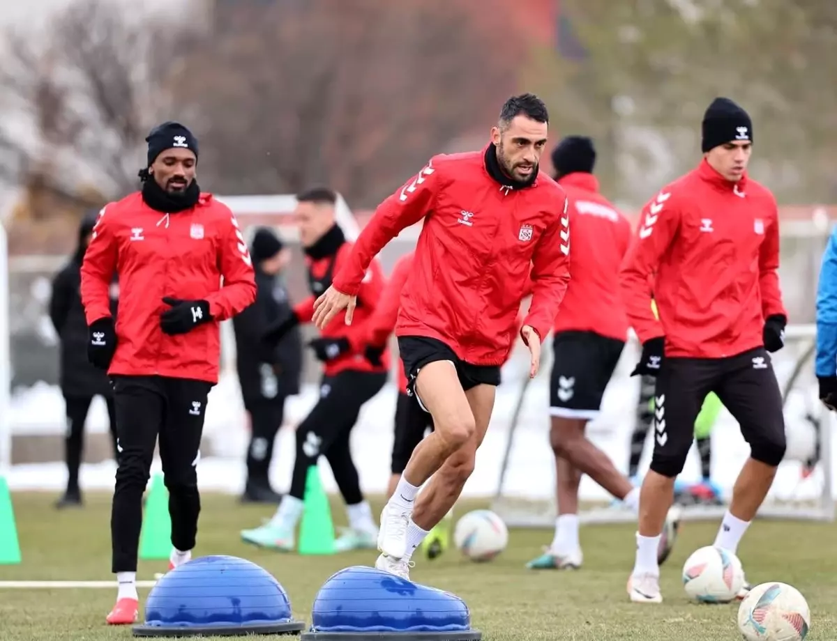 Sivasspor Gaziantep FK ile Maç İçin Çalışmalara Devam Ediyor