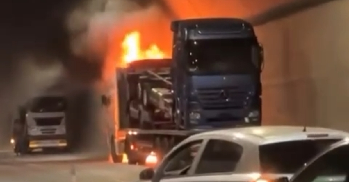 İstanbul’da tünelde TIR yangını!